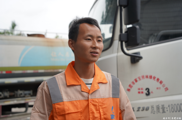 众团优配 我的沙田故事 | 2000个日夜扎根！这位90后环卫工“绣”出美丽沙田……